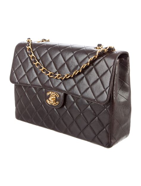 jumbo chanel flap bag